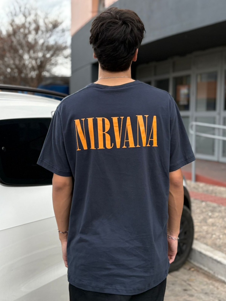 Remera Whatever