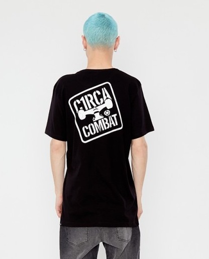 Remera Combat