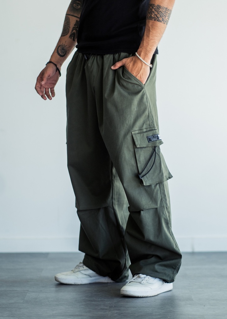 Pantalon Parachute Gabardina