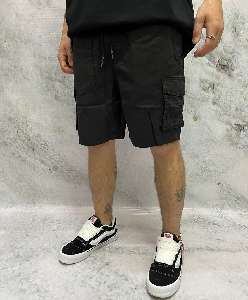 Bermuda Jogger Cargo negro