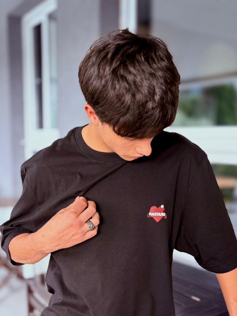 Remera Boxy PARANOIA