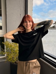 [2200000131407] Remera UNKNOWN